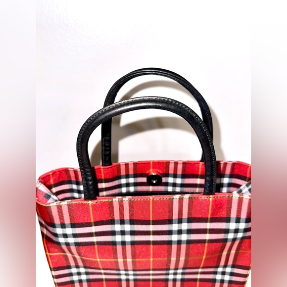 Burberry Red Nova Check Nylon Tote Handbag - Picture 8 of 9
